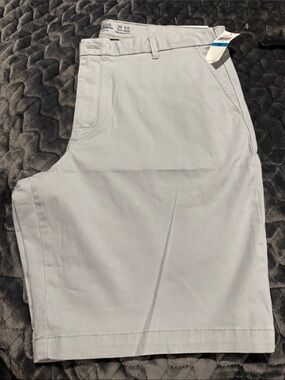 Izod Light Gray Flat-Front Shorts